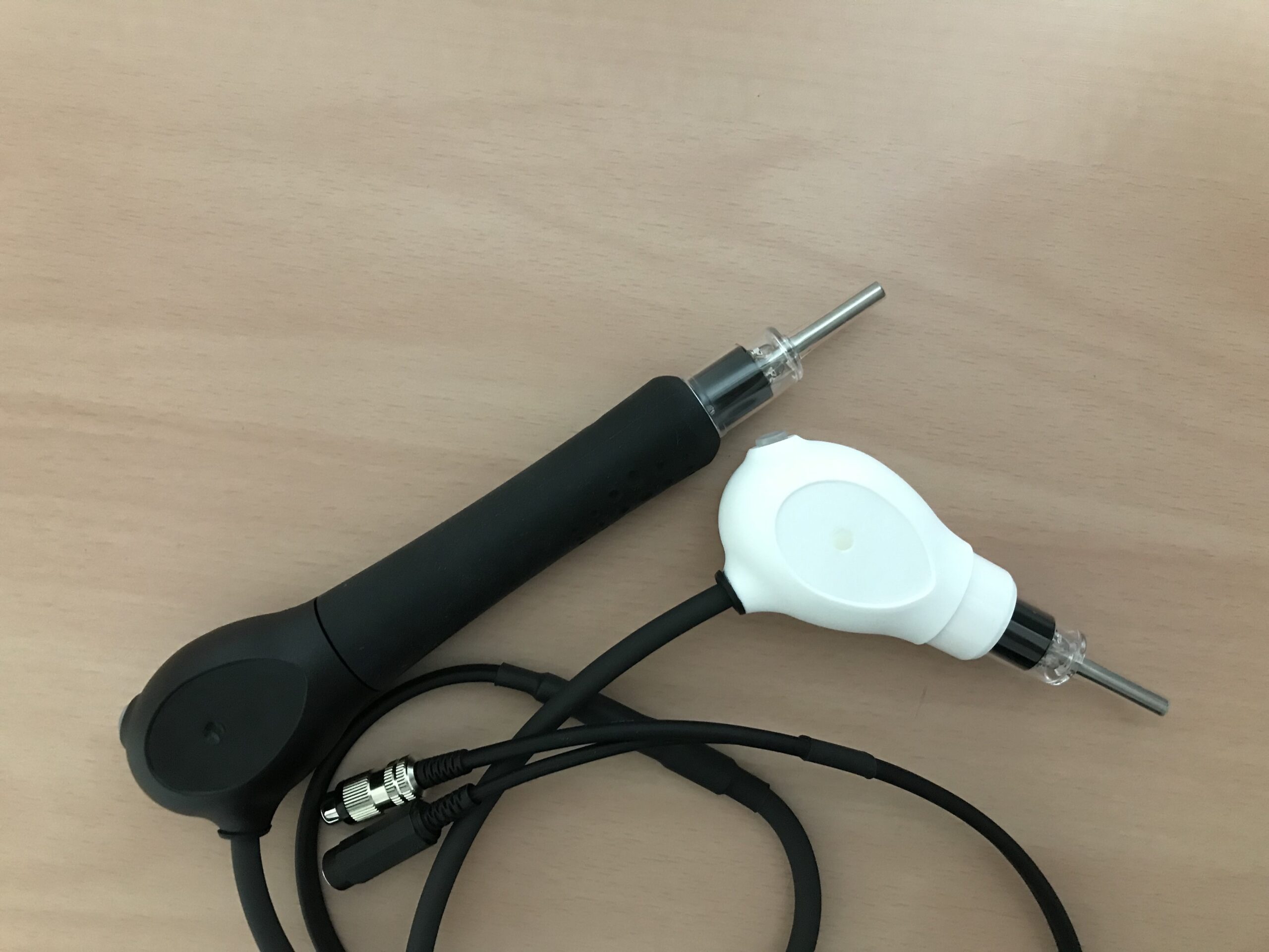 耳の中はキレイなのか気になる方 - 鹿児島初『耳かき・ねむり』の専門